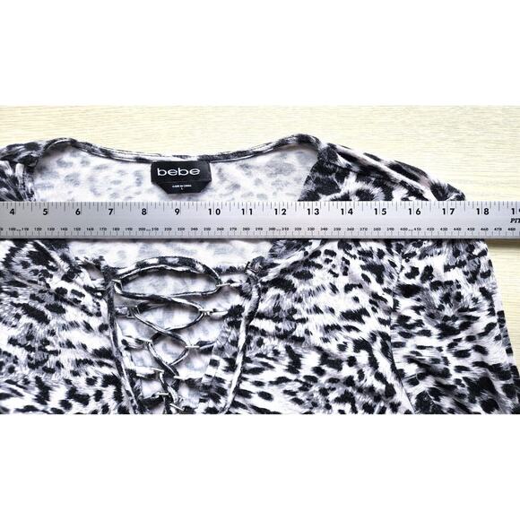 TOP/BLOUSE-BEBE-Black White Gray-Animal Print-Front Lace Up-Long Sleeves-LRG - Picture 10 of 15
